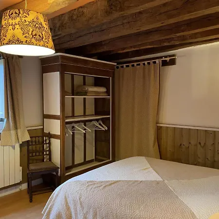 Σπίτι διακοπών De Charme Au Coeur Du Bocage Bourbonnais, Avec Activites Variees Et Confort Familial - Fr-1-489-225