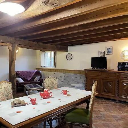 Prázdninový dům De Charme Au Coeur Du Bocage Bourbonnais, Avec Activites Variees Et Confort Familial - Fr-1-489-225